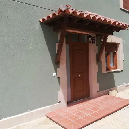 Apartment Casa Carminuca La Hayuela