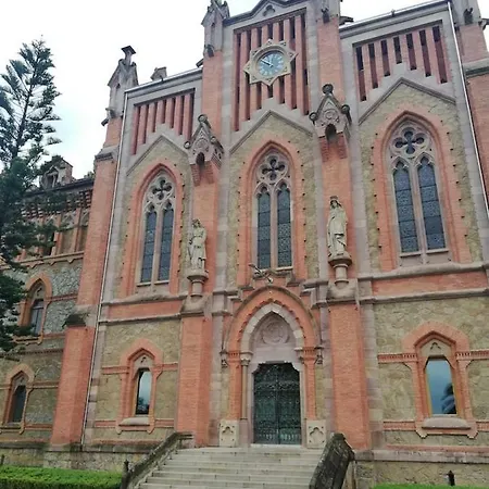 Casa Carminuca * La Hayuela